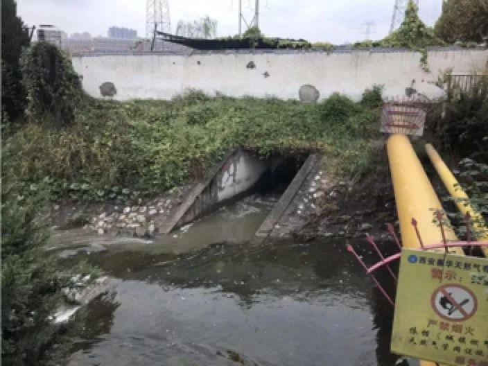 城市地下污水治理難題與黑臭河流整治的挑戰(zhàn)、策略及加速整治路徑探討