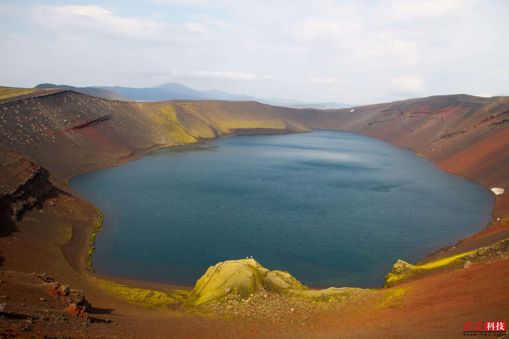 揭秘世界最古老火山口湖泊，自然奇跡的探索之旅