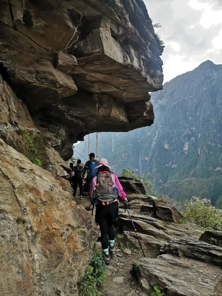 挑戰(zhàn)與奇遇的無盡之旅，深入世界最深峽谷徒步探險